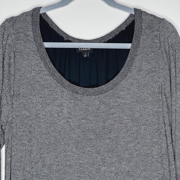 Torrid Grey Knit Sweater with Lace-Up Back Detail Size 1 Heathered Grey - Picture 2 of 9